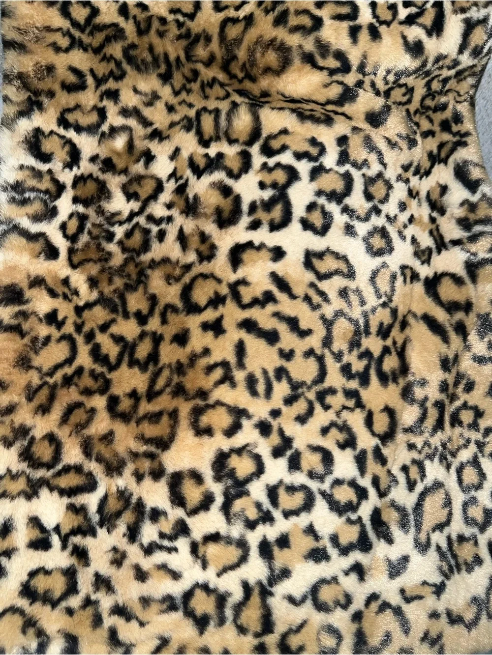 1-NWT Neiman Marcus Leopard Design Luxury Faux Mink Fur Throw Blanket 50”x 70”